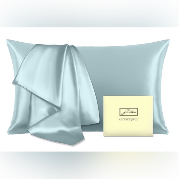 Silk Pillowcase - Picture 1 of 3